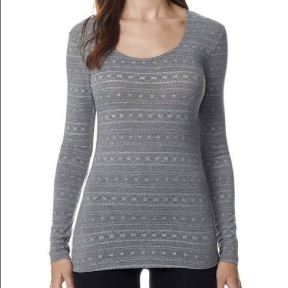 32 Degrees Long Sleeve Scoop Neck Frozen Snowflake